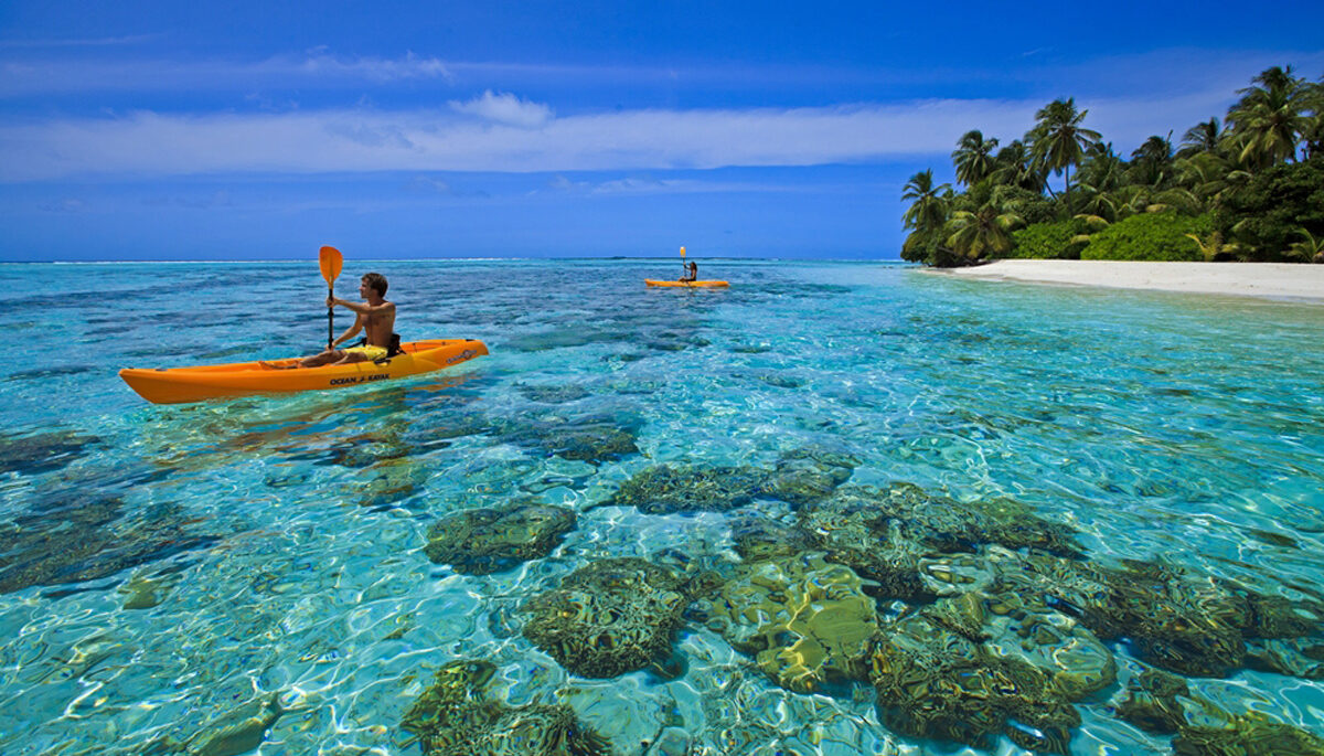 MaldivesBarefootecohotel- kayak