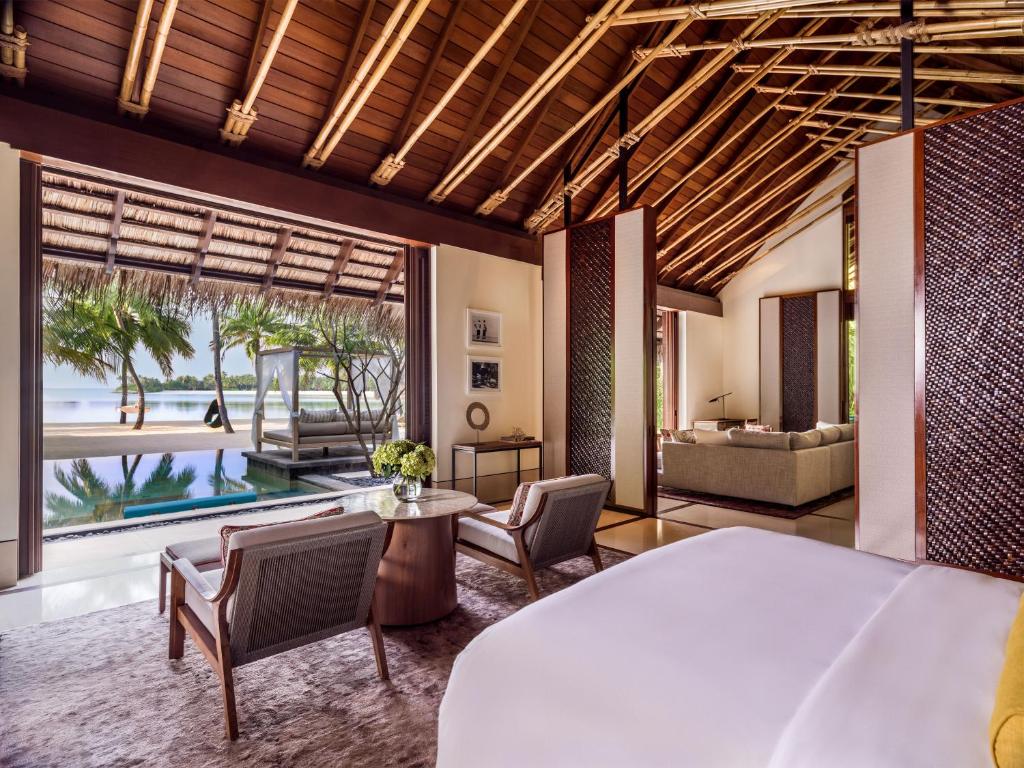 One & Only Reethi Rah